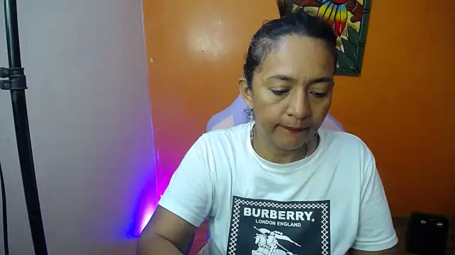 Snapshot of daleska_ayala_1 chatting on February 1, 2025, 4:44 pm daleska ayala 1 online show from February 1, 2025, 4:44 pm