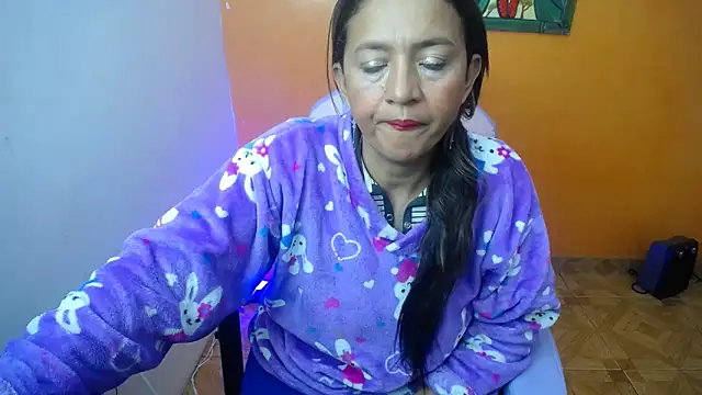 Snapshot of daleska_ayala_1 chatting on February 16, 2025, 1:58 am daleska ayala 1 online show from February 16, 2025, 1:58 am