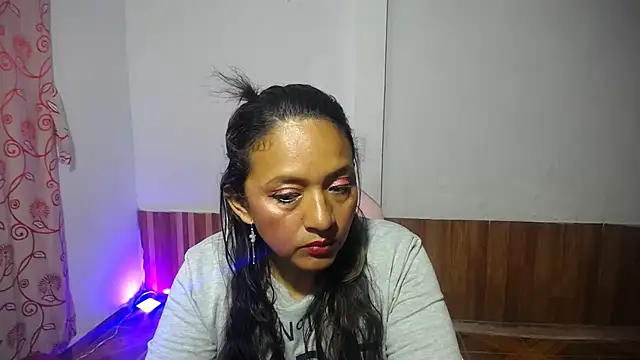 Snapshot of daleska_ayala_1 chatting on February 24, 2025, 6:47 pm daleska ayala 1 online show from February 24, 2025, 6:47 pm