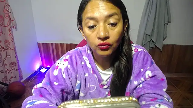 Snapshot of daleska_ayala_1 chatting on February 25, 2025, 11:30 am daleska ayala 1 online show from February 25, 2025, 11:30 am