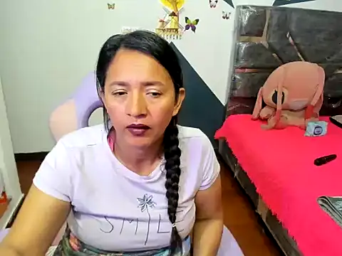 Snapshot of daleska_ayala_1 chatting on September 21, 2025, 1:29 am daleska ayala 1 online show from September 21, 2025, 1:29 am