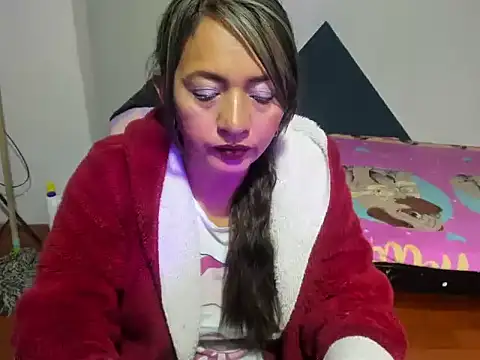 Snapshot of daleska_ayala_1 chatting on October 23, 2025, 8:40 pm daleska ayala 1 online show from October 23, 2025, 8:40 pm