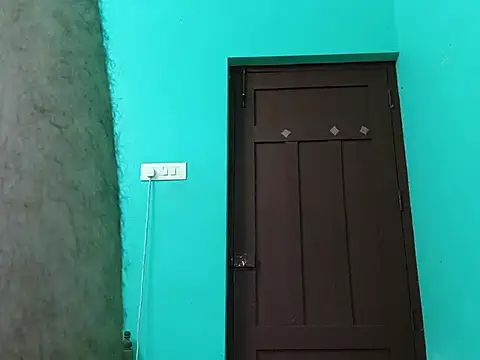 Sultryandrews online show from March 13, 2026, 3:57 am