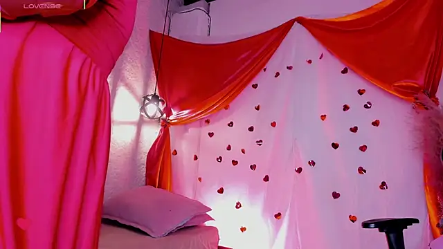 Alizon 1 online show from February 14, 2026, 6:04 pm