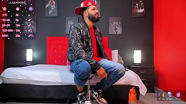 Snapshot of Thiagogomez chatting on January 8, 2025, 12:15 pm Thiagogomez online show from January 8, 2025, 12:15 pm