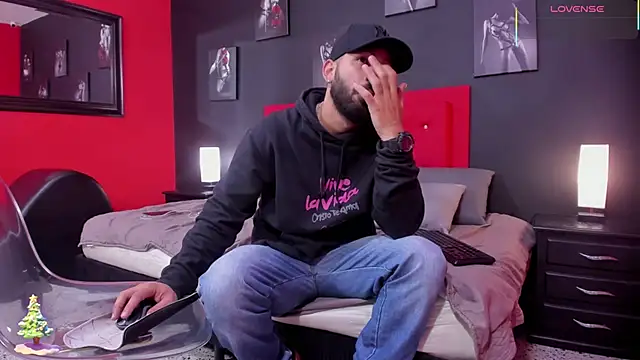 Thiagogomez online show from December 4, 2025, 12:36 pm