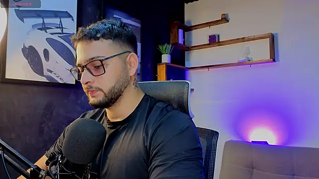 Andrew Brown online show from October 17, 2025, 3:47 pm