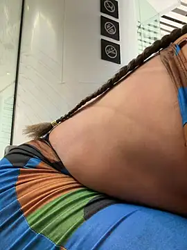 Bigbuttbrooklynn online show from February 15, 2026, 12:36 pm