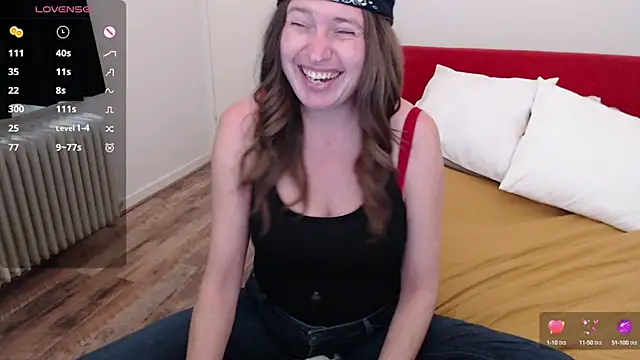 cumfun online show from February 25, 2025, 2:11 pm