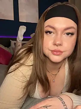 VictoriaLaFleur online show from February 24, 2026, 1:42 pm