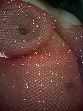 Snapshot of Briiiaa chatting on November 2, 2025, 9:28 pm Briiiaa online show from November 2, 2025, 9:28 pm