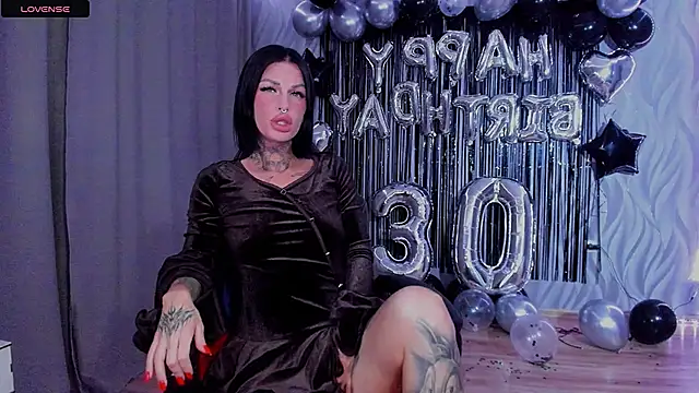 angel devil forever online show from April 29, 2026, 10:38 pm