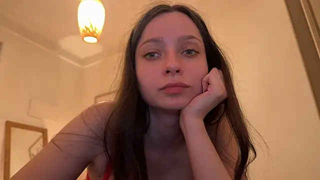 Snapshot of _liatris_ chatting on May 18, 2026, 10:37 pm liatris online show from May 18, 2026, 10:37 pm