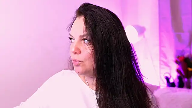 ameliaminkx online show from October 29, 2025, 4:04 am