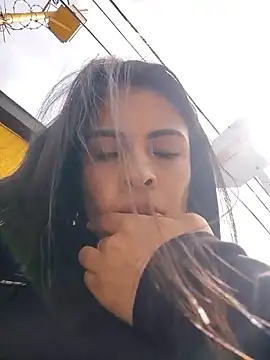 Astrid-- online show from June 12, 2026, 3:00 pm
