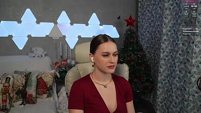 HarleyDeess online show from December 13, 2024, 1:37 am