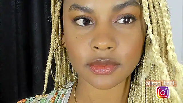 Snapshot of alison-ker3 chatting on January 19, 2025, 11:23 am alison-ker3 online show from January 19, 2025, 11:23 am