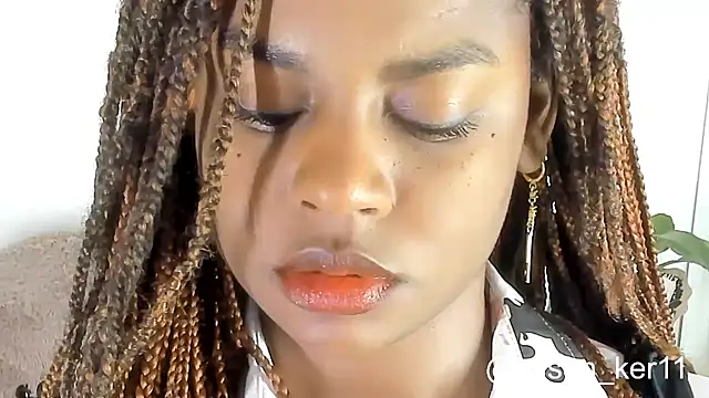 Snapshot of alison-ker3 chatting on October 1, 2025, 9:59 am alison-ker3 online show from October 1, 2025, 9:59 am