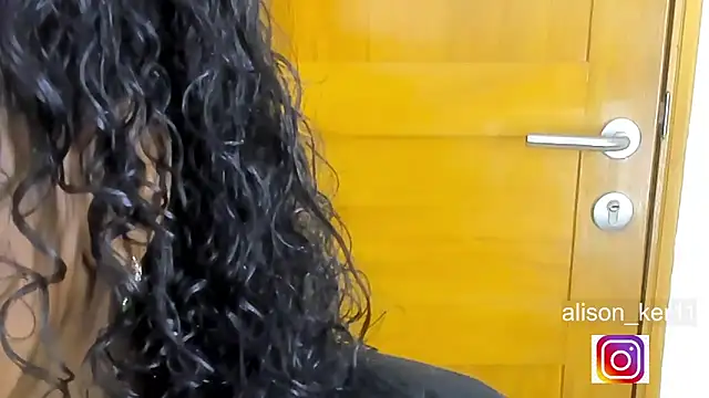 Snapshot of alison-ker3 chatting on April 1, 2026, 9:21 am alison-ker3 online show from April 1, 2026, 9:21 am