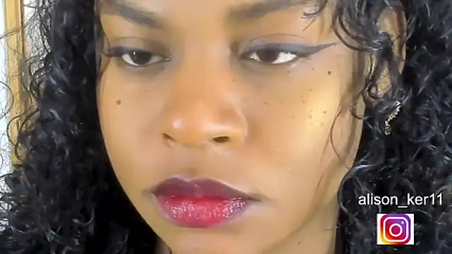 Snapshot of alison-ker3 chatting on April 2, 2026, 6:22 am alison-ker3 online show from April 2, 2026, 6:22 am