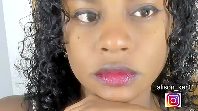 Snapshot of alison-ker3 chatting on April 11, 2026, 8:40 am alison-ker3 online show from April 11, 2026, 8:40 am