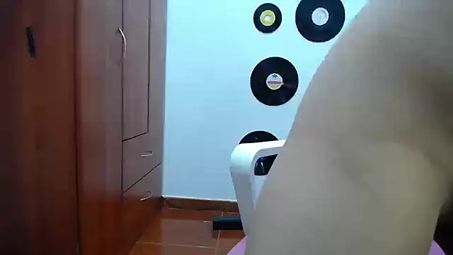 Snapshot of 9_Fernanda_9 chatting on March 1, 2025, 12:17 am 9 Fernanda 9 online show from March 1, 2025, 12:17 am