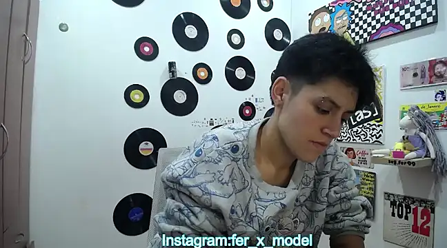 Snapshot of 9_Fernanda_9 chatting on March 11, 2025, 3:26 am 9 Fernanda 9 online show from March 11, 2025, 3:26 am