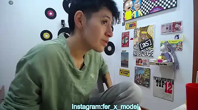 Snapshot of 9_Fernanda_9 chatting on March 12, 2025, 1:25 am 9 Fernanda 9 online show from March 12, 2025, 1:25 am