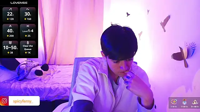 Snapshot of 9_Fernanda_9 chatting on October 18, 2025, 9:32 am 9 Fernanda 9 online show from October 18, 2025, 9:32 am