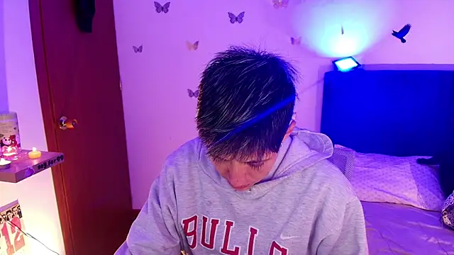 Snapshot of 9_Fernanda_9 chatting on November 26, 2025, 7:20 am 9 Fernanda 9 online show from November 26, 2025, 7:20 am