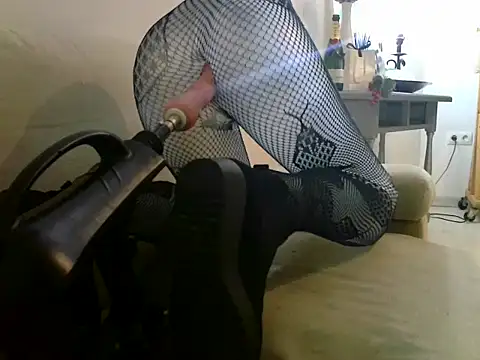 Snapshot of xxxlecram chatting on June 4, 2026, 9:15 am xxxlecram online show from June 4, 2026, 9:15 am