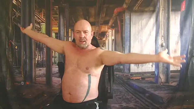 ManlyPrisonGuy online show from June 30, 2026, 2:18 pm