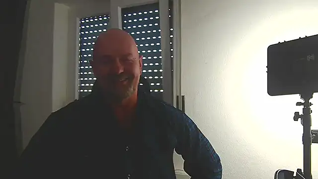 ManlyPrisonGuy online show from July 16, 2026, 2:12 pm