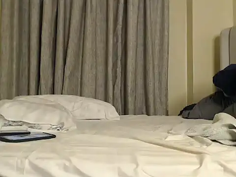 Snapshot of CurvyGlass chatting on March 12, 2025, 12:20 am CurvyGlass online show from March 12, 2025, 12:20 am