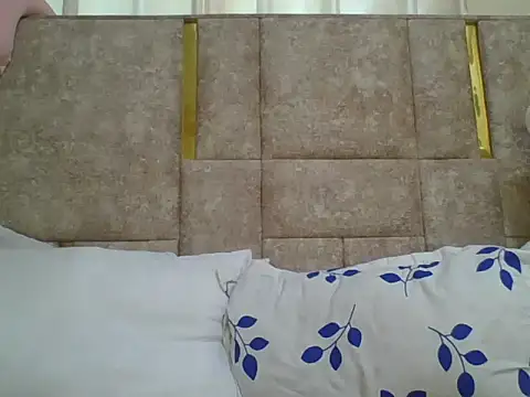 Snapshot of sexy_smiley chatting on January 18, 2025, 5:10 am sexy smiley online show from January 18, 2025, 5:10 am