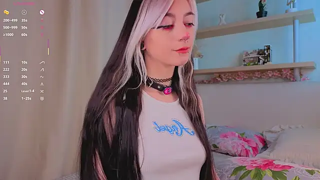 Snapshot of TristaRoht chatting on November 15, 2025, 3:08 pm TristaRoht online show from November 15, 2025, 3:08 pm