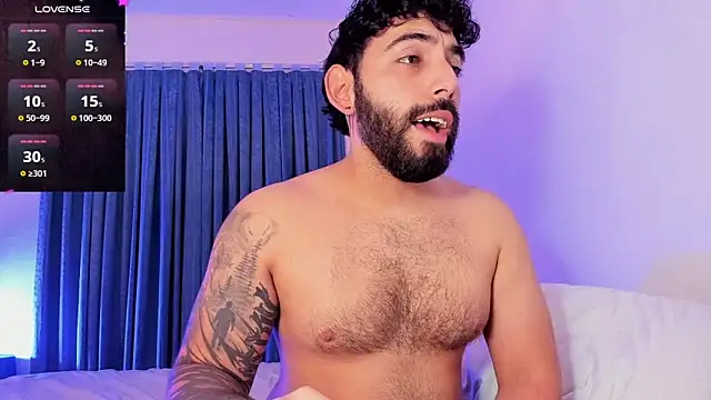 Snapshot of leo_thewolf_ chatting on October 16, 2025, 7:26 pm leo thewolf online show from October 16, 2025, 7:26 pm