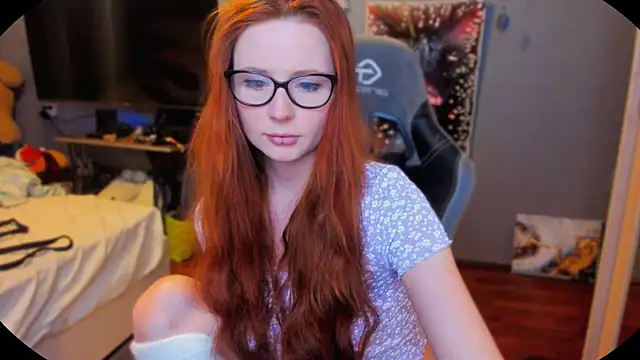 KlementinaBbG online show from February 27, 2025, 7:58 pm