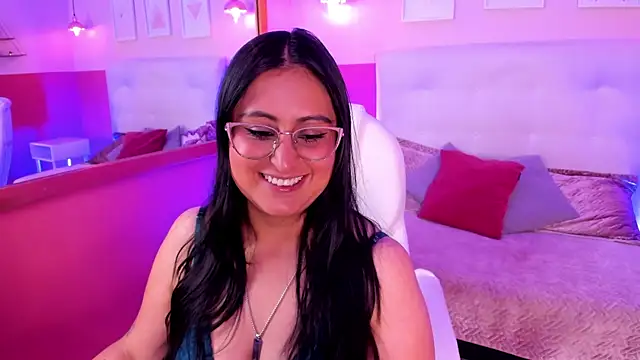 Amber gold  online show from June 4, 2026, 3:23 am
