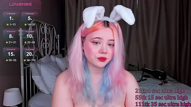   KawaiiYuki   online show from March 14, 2025, 11:56 am