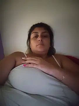 Snapshot of AlyDenalioficial chatting on July 9, 2026, 4:22 pm AlyDenalioficial online show from July 9, 2026, 4:22 pm