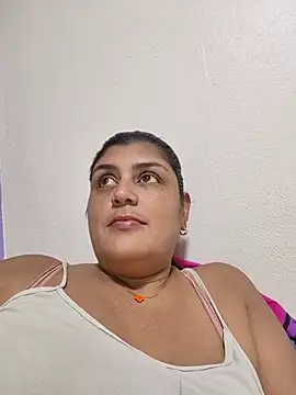Snapshot of AlyDenalioficial chatting on July 26, 2026, 4:25 pm AlyDenalioficial online show from July 26, 2026, 4:25 pm