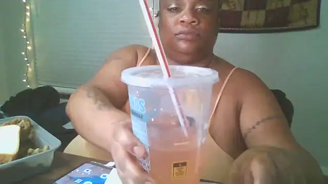 Snapshot of NaughtyHottieBBW chatting on May 15, 2026, 11:56 pm NaughtyHottieBBW online show from May 15, 2026, 11:56 pm