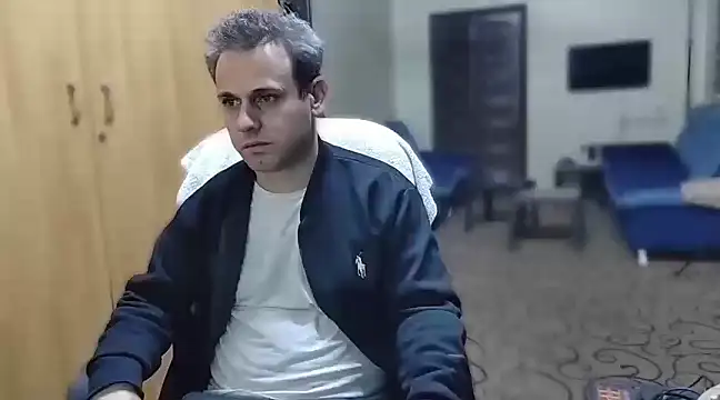 Snapshot of Arabeyes chatting on December 3, 2024, 2:16 pm Arabeyes online show from December 3, 2024, 2:16 pm