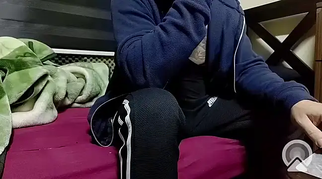 Snapshot of Arabeyes chatting on March 15, 2025, 11:06 pm Arabeyes online show from March 15, 2025, 11:06 pm