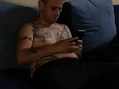 Snapshot of Arabeyes chatting on September 8, 2025, 6:40 pm Arabeyes online show from September 8, 2025, 6:40 pm