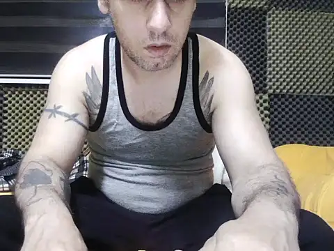 Snapshot of Arabeyes chatting on October 30, 2025, 3:57 pm Arabeyes online show from October 30, 2025, 3:57 pm