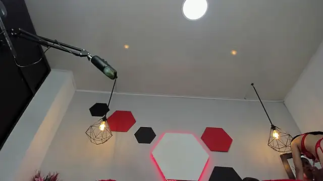 martinaclark online show from October 6, 2025, 3:37 am