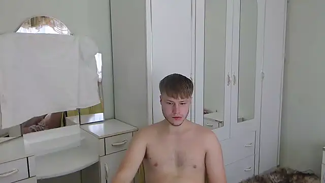 Snapshot of Zoro1999 chatting on December 10, 2024, 10:49 am Zoro1999 online show from December 10, 2024, 10:49 am