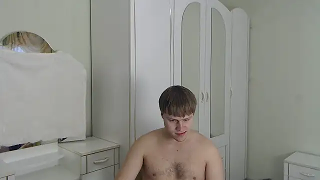 Snapshot of Zoro1999 chatting on February 28, 2025, 1:25 pm Zoro1999 online show from February 28, 2025, 1:25 pm